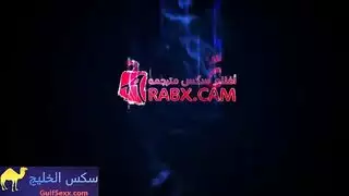 شرجي ومهبلي عنيف: خيال إيلاج مزدوج على السرير