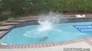 النيك المزدوج لشرموطة بطيز كبيرة تعشق النيك في الطيز