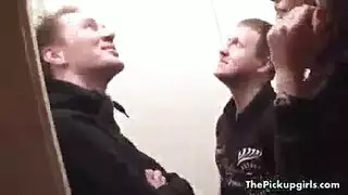 جنس جماعي بري مع فتاة مذهلة