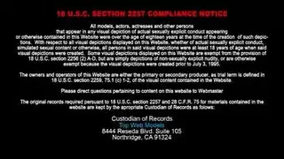 ملابس داخلية حمراء إكس إكس إكس: أثداء كبيرة تُمارس معها الجنس بخشونة