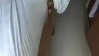 رجل الأعمال في الزي العربي يتلقى ضربات شرجية عميقة