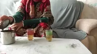 أكثر علاقة بين الأعراق إثارة في لندن: مسلمة تركية وقضيب أسود كبير