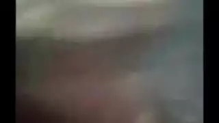 بنت بتلعيب في كسي مولع نار