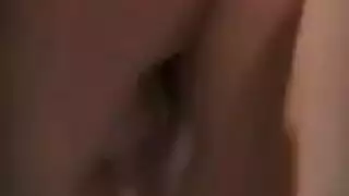 عربيه تنتاك وتقول لجوزها بجنن زب صحبك