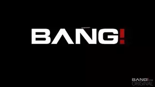 قحبه تتناك وهي توحوح بقوه