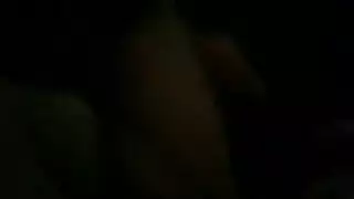 الاستلقاء تحت أشعة الشمس أربعة بالإصبع هواة مثليه